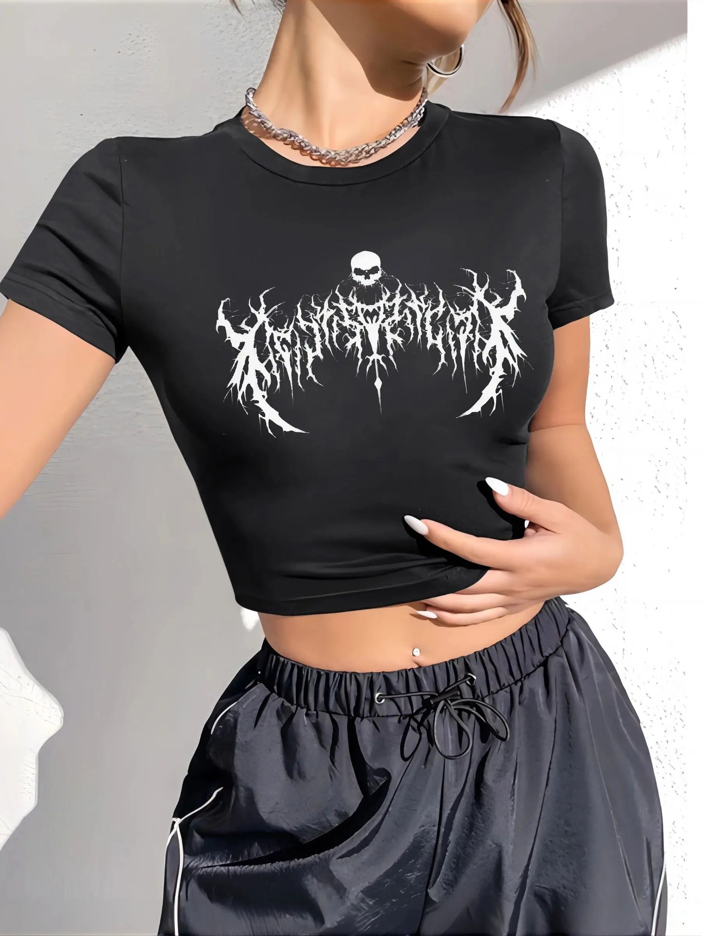 Goth  Skull & Letter Graphic Tee